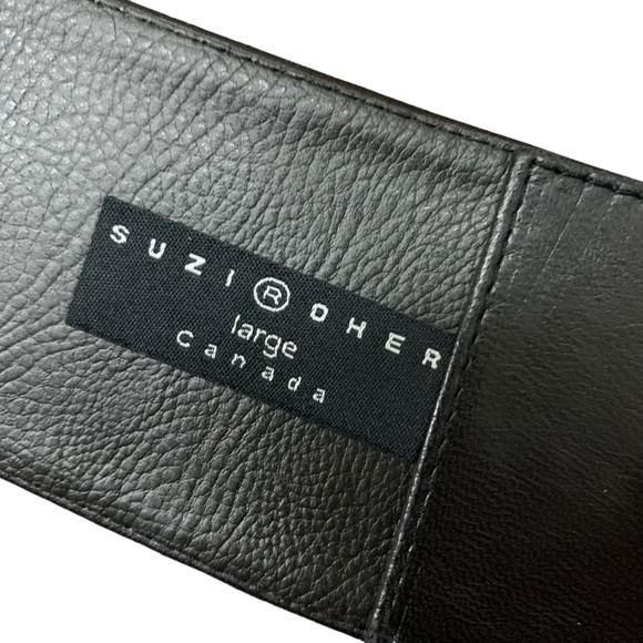 Suzi Roher black belt size L adjustable waist gold buckle and zipper detail - Picture 8 of 9